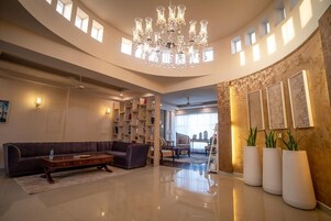 4 habitaciones, sistema de insonorización y wifi gratis 