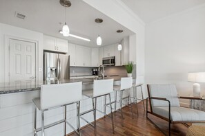 Fridge, microwave, oven, stovetop - Fully Renovated Ocean Park Condo | Easy Walk to Beach | Fabulous Views from Balcony (Fernandina Beach)