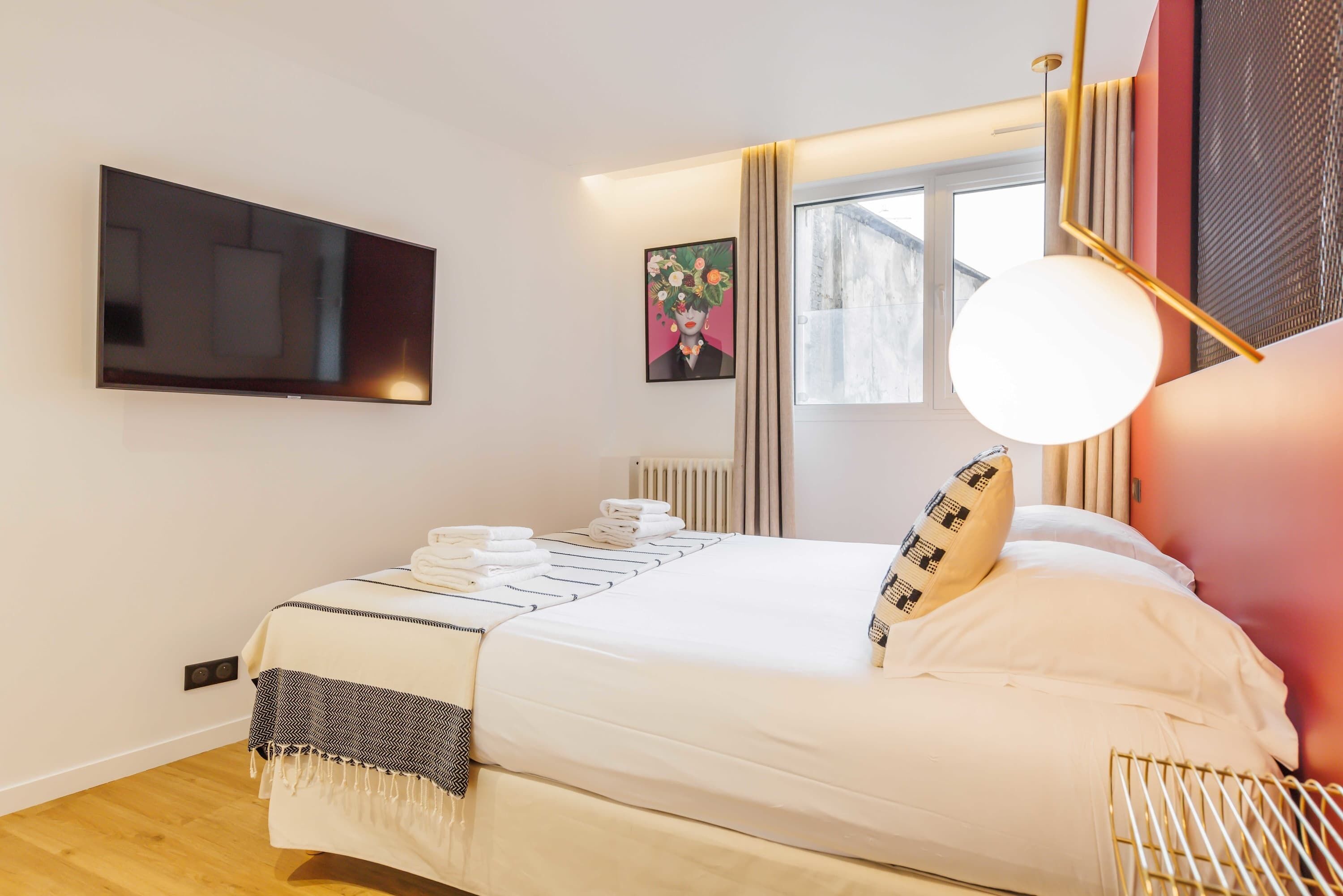 3 slaapkamers, een bureau, een strijkplank/strijkijzer, wifi