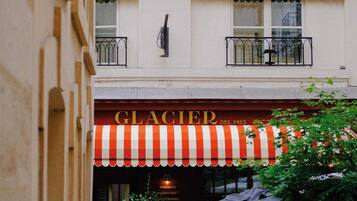 DĂ©tail de lâextĂ©rieur