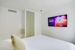 2 soverom, strykejern/-brett, wi-fi og sengetøy