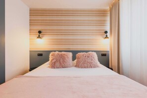 2 slaapkamers, een strijkplank/strijkijzer, wifi, beddengoed