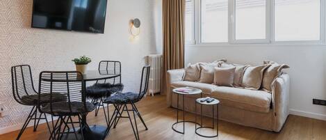 Fernseher, Arbeitsbereiche