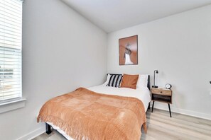 2 bedrooms