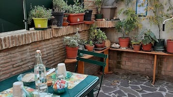 Phòng, 1 phòng ngủ, quang cảnh vườn | Hiên