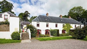 Exterior - Old Stable Mews Castle Leslie (Glaslough)