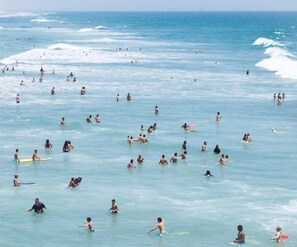 Beach - Quiet home & neighborhood right next to the beach! (Newport Beach)