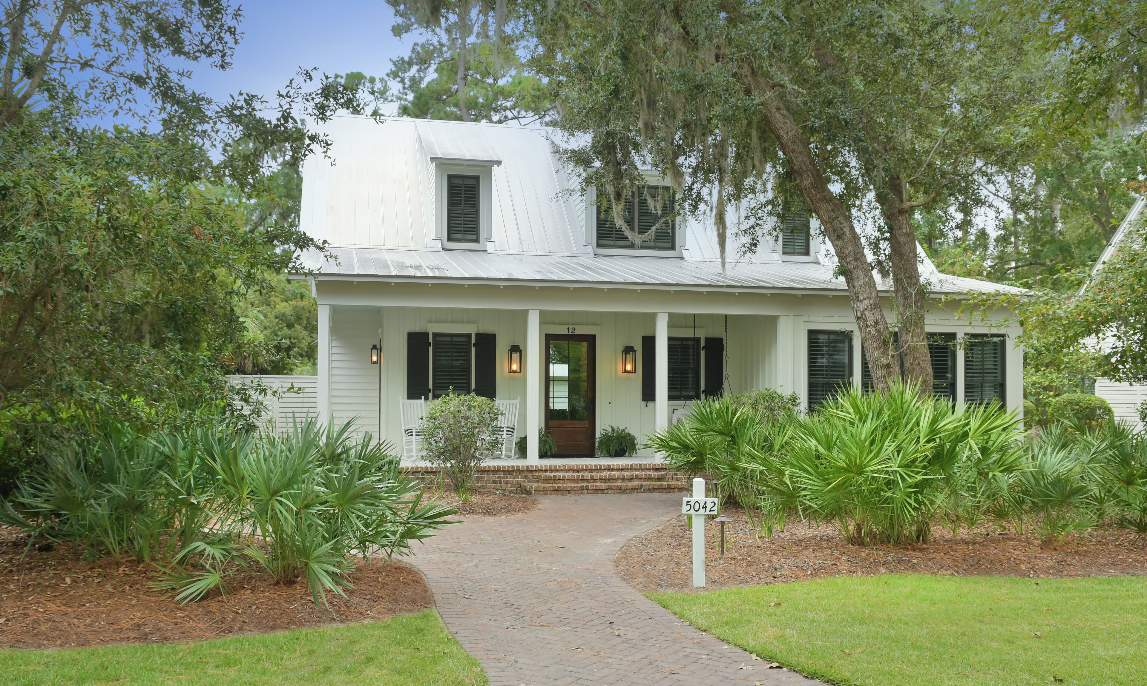 Montage 4BR, pet friendly with fenced yard, Wilson Village Home 5042