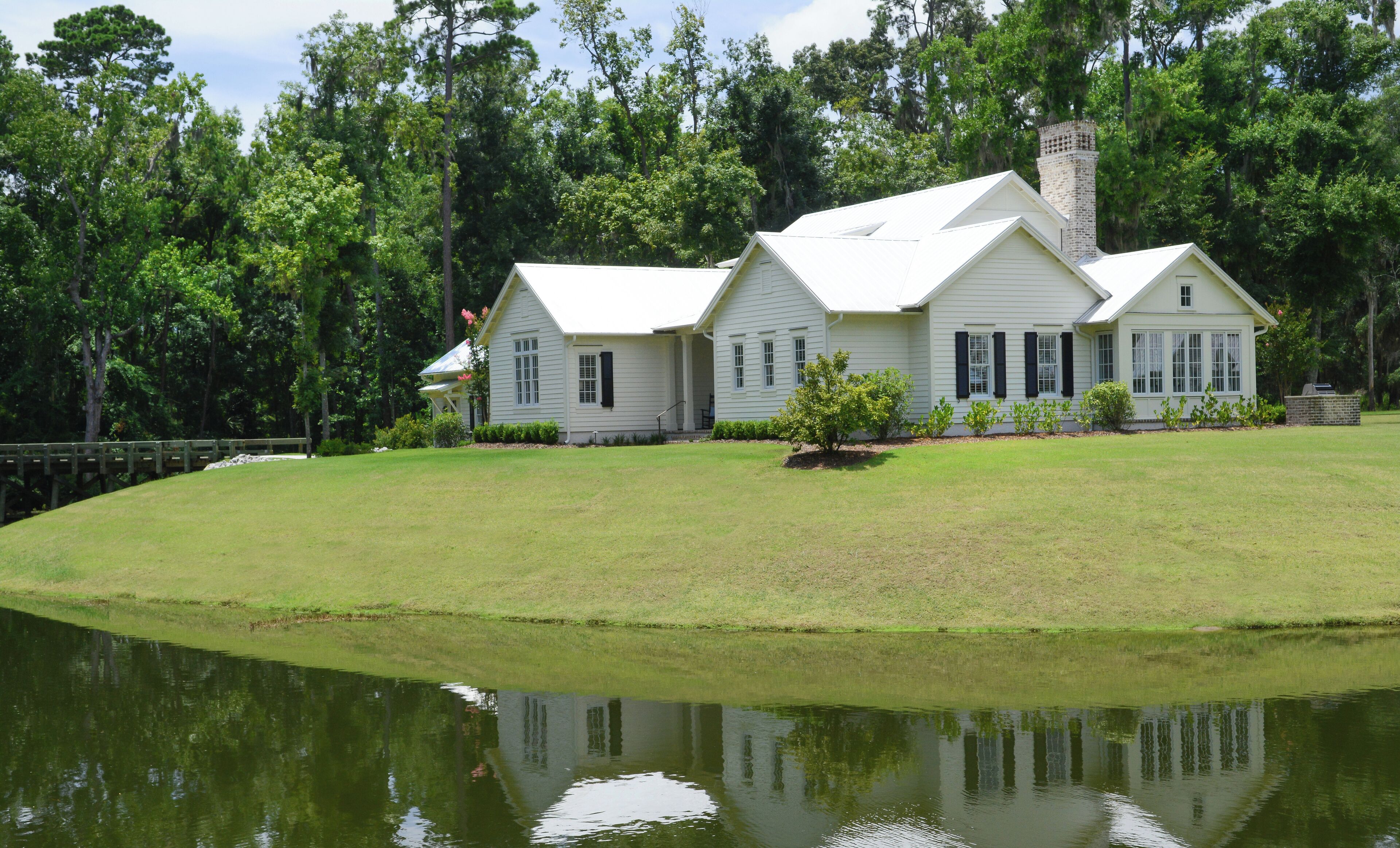 Montage 3BR, Private Porch, Golf Cart & Bikes, Signature Lagoon Residence 1034