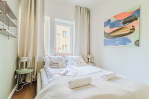 Comfort-huoneisto, kaupunkinäköala | 2 makuuhuonetta, yksilöllisesti sisustettu, yksilöllisesti kalustettu