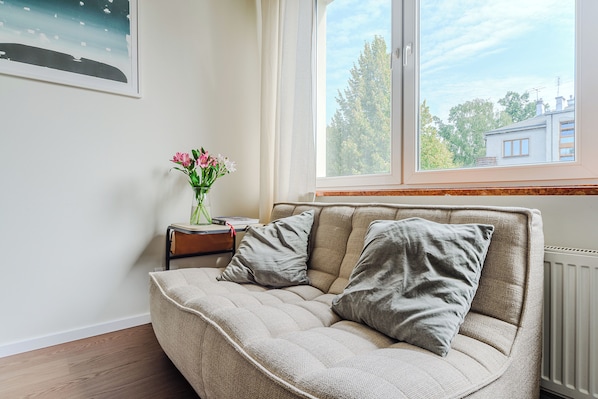 Comfort-huoneisto, kaupunkinäköala | 2 makuuhuonetta, yksilöllisesti sisustettu, yksilöllisesti kalustettu