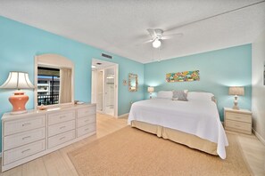 2 bedrooms, iron/ironing board, free WiFi, bed sheets - Loggerhead Cay #552 is a stunning 2 brm, 2 bath condo located on Sanibel! (Sanibel)