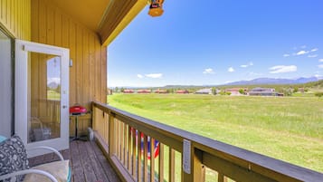 Apartment (0 Bedroom) | Interior