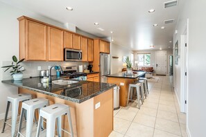 Nhà (4 Bedrooms) | Nội thất