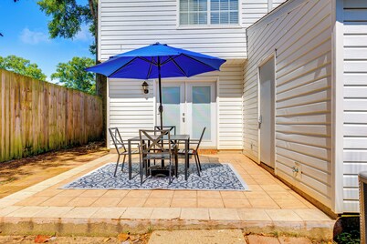 Mobile Townhome Near University of South Alabama!