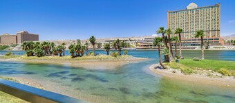 Riverfront Bullhead City Condo Near Casinos!