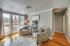 Interior - On-site River Access: Medina Vacation Rental (Medina)