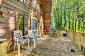 House (3 Bedrooms) | Front of property - Pet-friendly Lavonia Cabin, Walk to Lake Hartwell! (Lavonia)