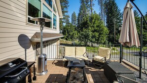 Interior - Rathdrum Home w/ Hot Tub: Steps to Beach Access! (Rathdrum)
