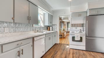 Rumah (3 Bedrooms) | Interior