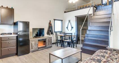 Oatman Studio w/ Fire Pit Near Bullhead City!