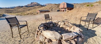 Oatman Studio w/ Fire Pit Near Bullhead City!