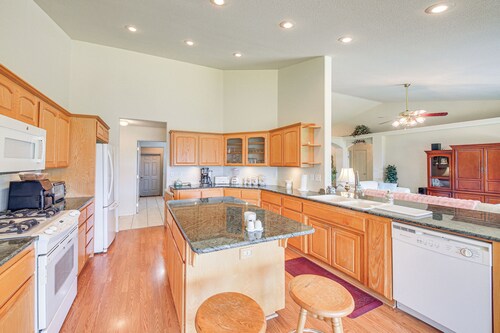 Moyie Springs Home w/ Views, Near Kootenay River!