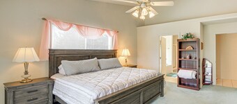 Moyie Springs Home w/ Views, Near Kootenay River!