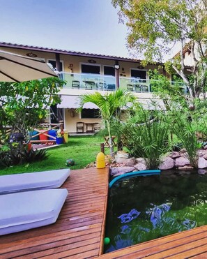Poolbar