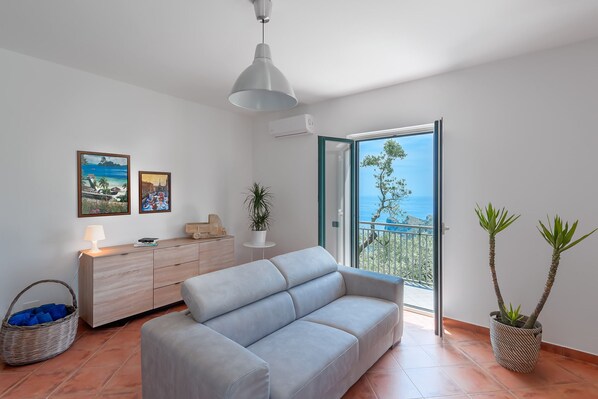 2 bedrooms, Internet - Villa Saretta in Massa Lubrense (Massa Lubrense)