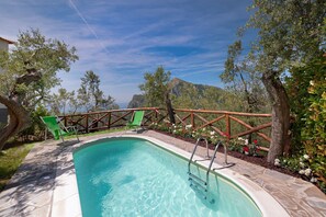 2 bedrooms, Internet - Villa Saretta in Massa Lubrense (Massa Lubrense)