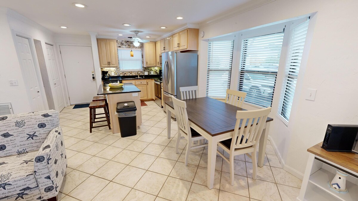 Photo 5 of SPC 1086 ground floor on pool side - dog friendly