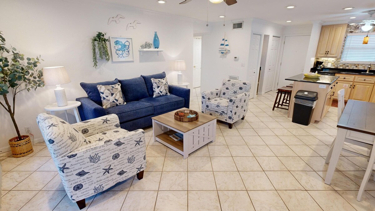 Photo 2 of SPC 1086 ground floor on pool side - dog friendly