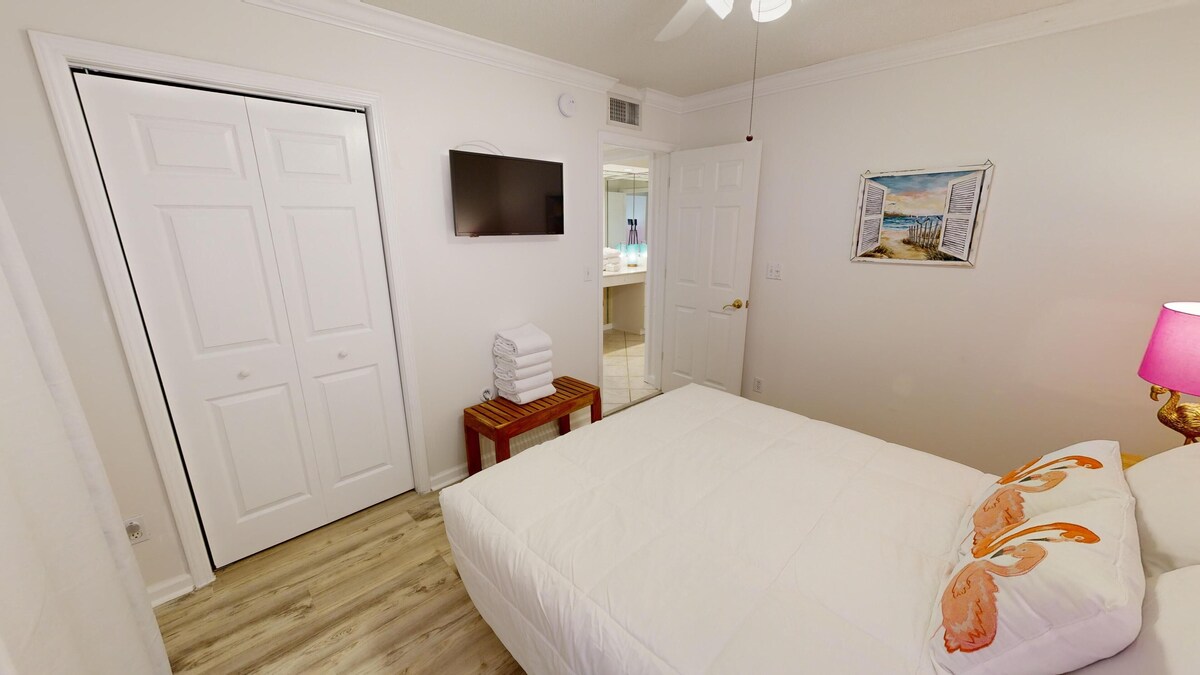 Photo 12 of SPC 1086 ground floor on pool side - dog friendly