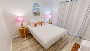2 bedrooms, iron/ironing board, free WiFi, bed sheets