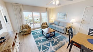 TV - 2BR SeaCrest 515AB~Beachfront Complex (Fort Walton Beach)