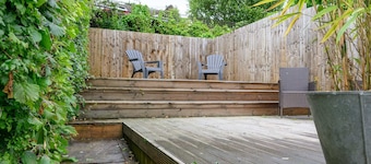 Cwmparc Cottage Rhondda Valley by StayStaycations