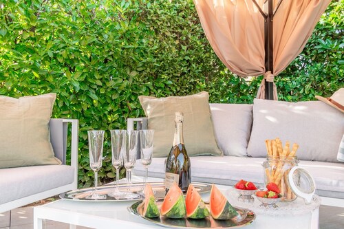 Italian Experience- Villa I Portici