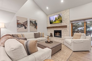 Apartamento, 3 habitaciones | Zona de estar