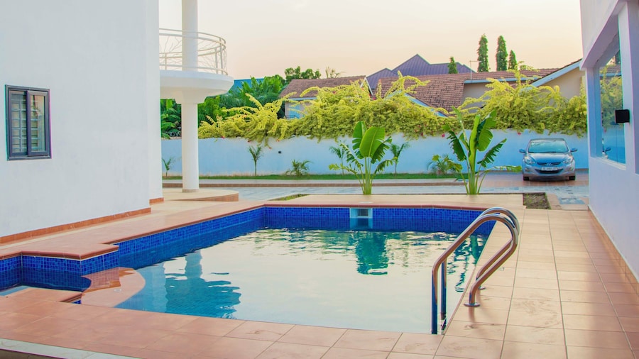 Pot of Gold Butler Residence