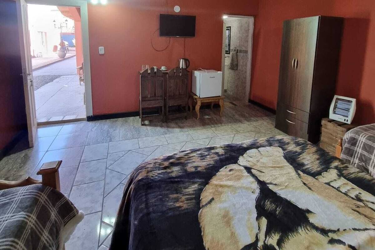 Basic Double Room | 2 bedrooms, free WiFi