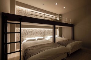 1 Schlafzimmer, Allergikerbettwaren, individuell dekoriert