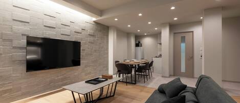 1 bedroom, hypo-allergenic bedding, individually decorated