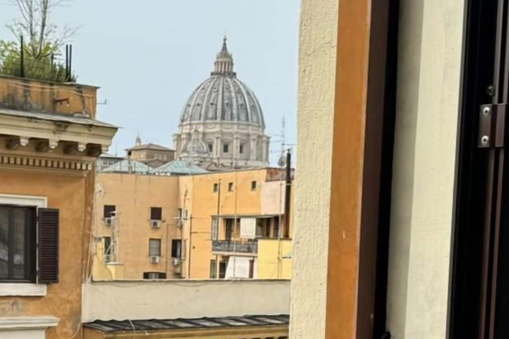 Consoli Romani Vatican Rooms