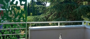 Appartement au Calme 10 mn à Pied Centre Ville