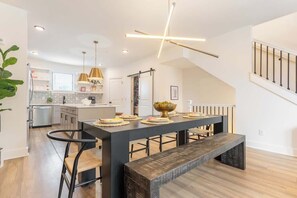 Dining - Golden Hour - Skyline Views and Sunsets (Nashville)