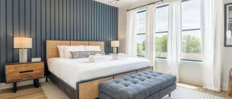 4 chambres, fer et planche à repasser, Wi-Fi gratuit, draps fournis