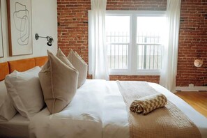 1 slaapkamer, een strijkplank/strijkijzer, wifi, beddengoed