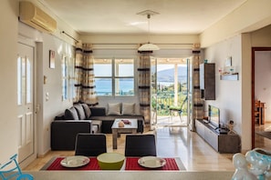 2 bedrooms, Internet - Koroni Seaview Retreat - Summer Romantic Escape (Pylos-Nestoras)