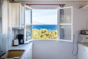 House | 2 bedrooms, Internet - Koroni Seaview Retreat - Summer Romantic Escape (Pylos-Nestoras)